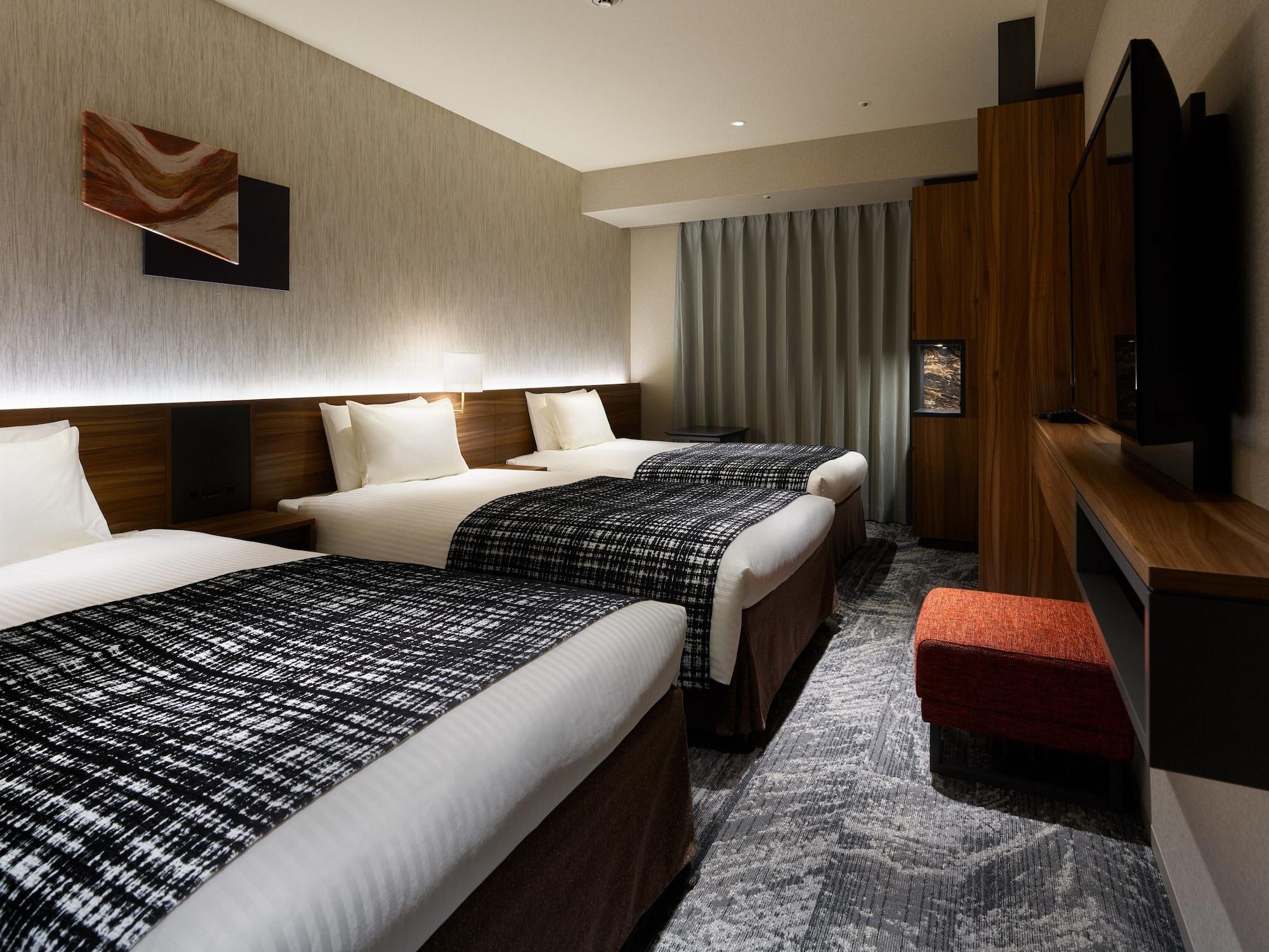 Mitsui Garden Gotanda 4*